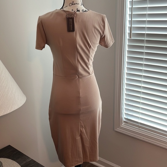 Short Sleeve Button Decor Pocket Flap Zipper Back Bodycon MIDI Pencil Dress - Picture 5 of 6